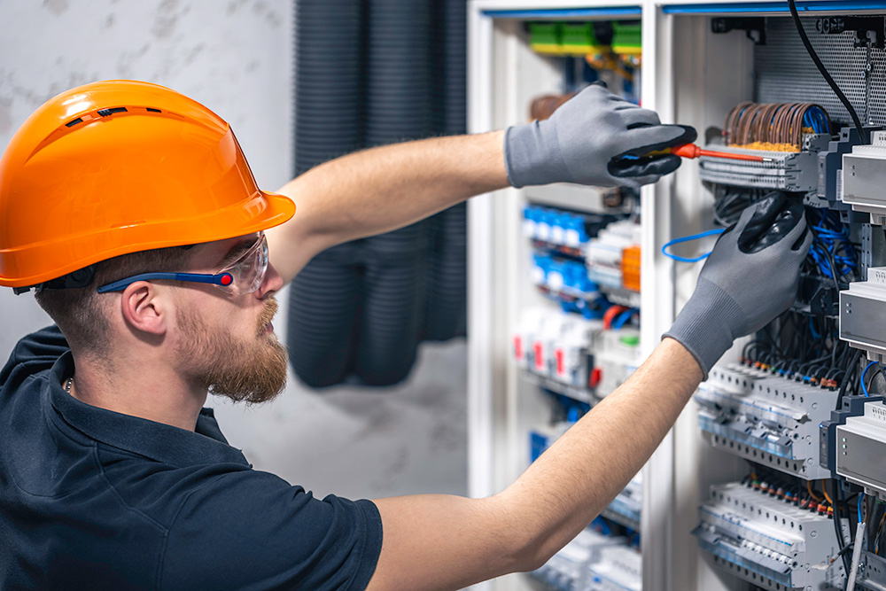 Retail Store, Service & Repairs